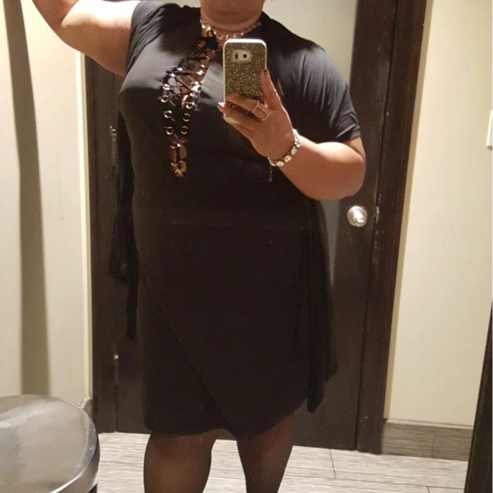 Dress. - Picture 5 of 5